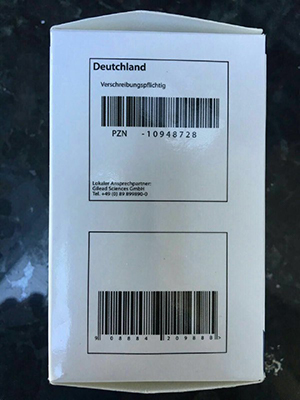 Abbildung der gefälschten Schachtel mit dem Rechtschreibfehler „Deutchland“ statt „Deutschland“
